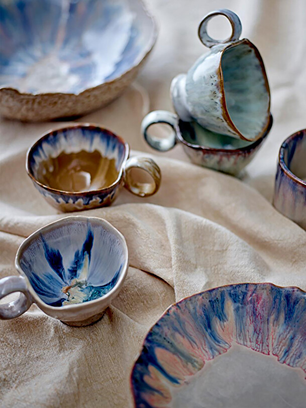 imogen blue cup blue