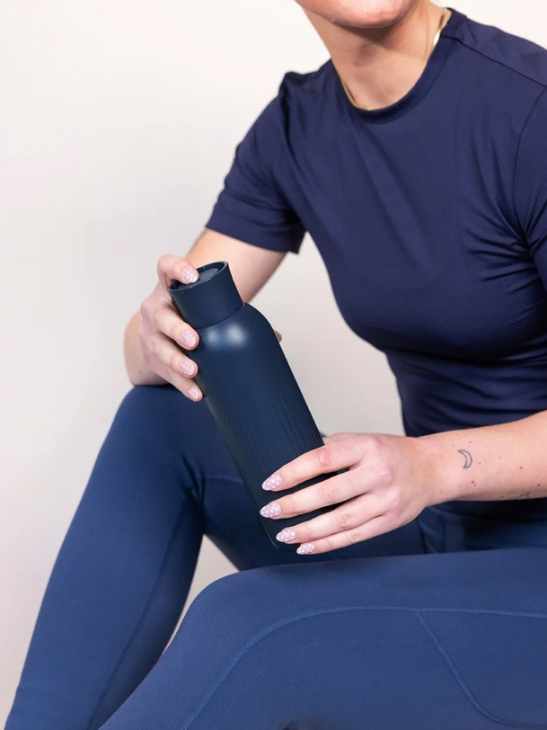 tekla thermal bottle push - sagaforms blue
