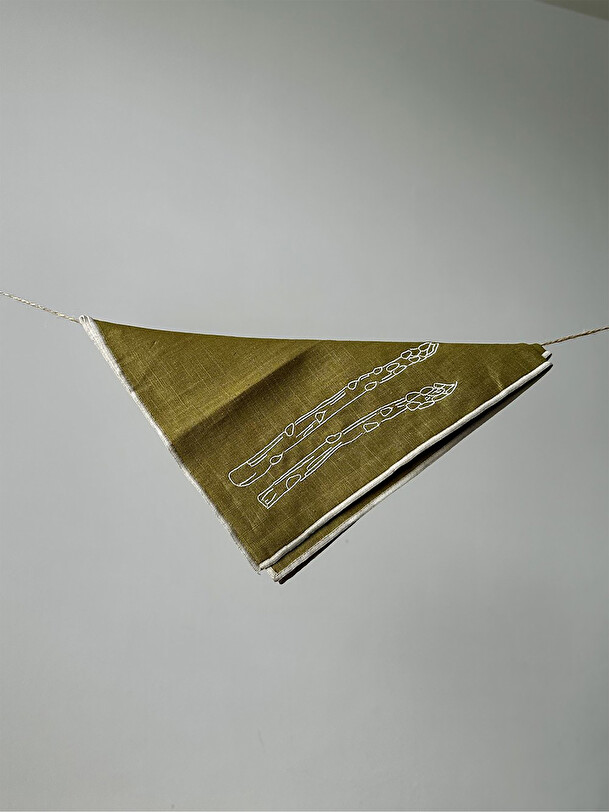 set of 2 asparagus napkins khaki