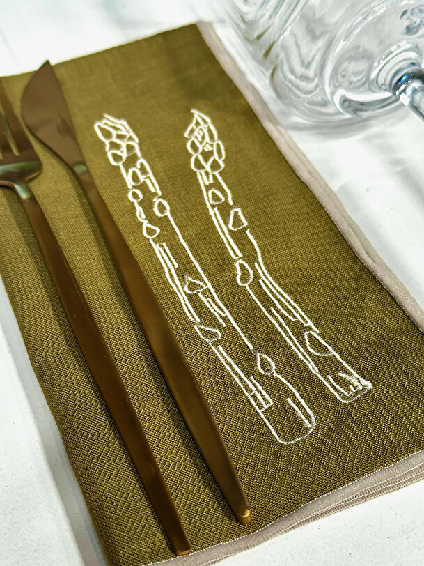 set of 2 asparagus napkins khaki