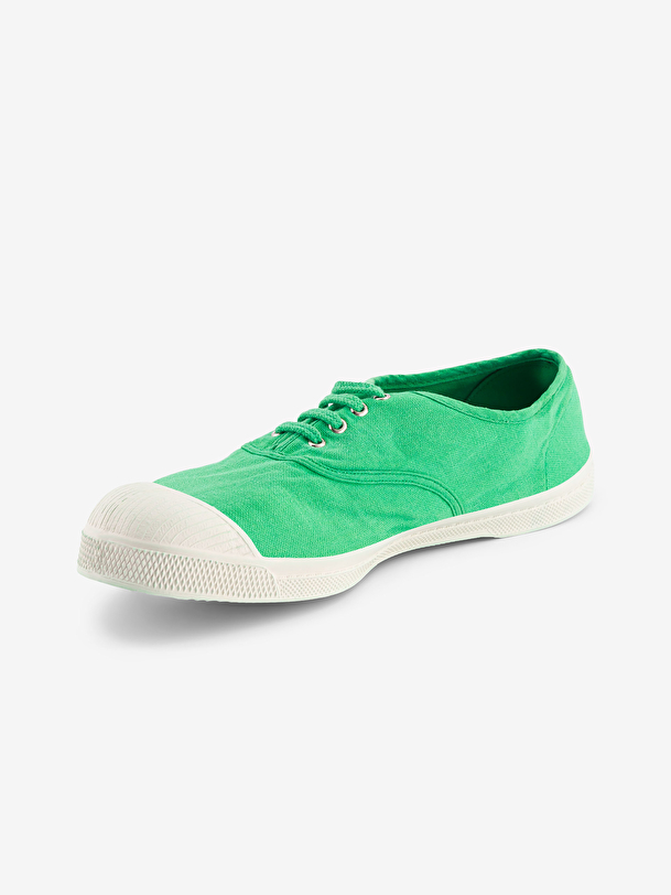 men laces tennis prairie