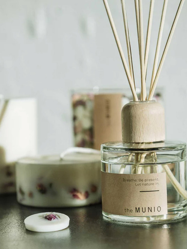 diffuseur rose 100ml - the munio transparent