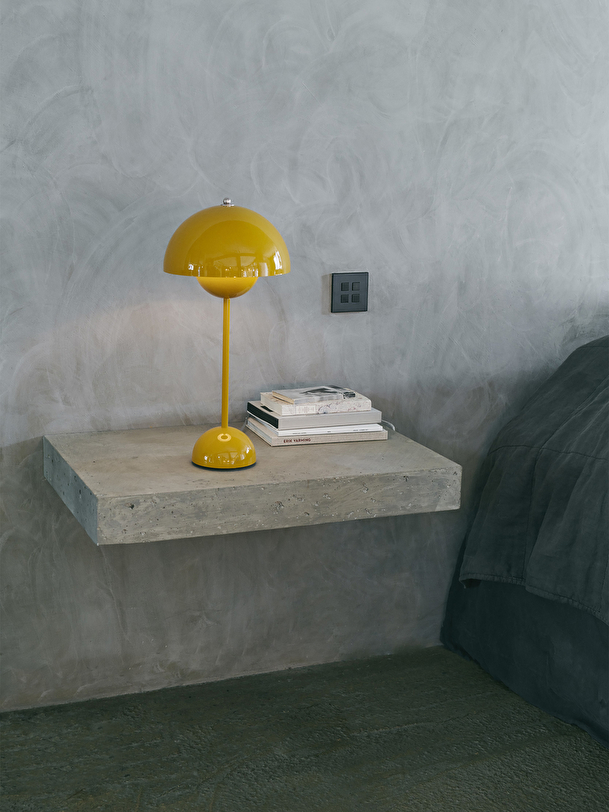flowerpot nomad lamp mustard