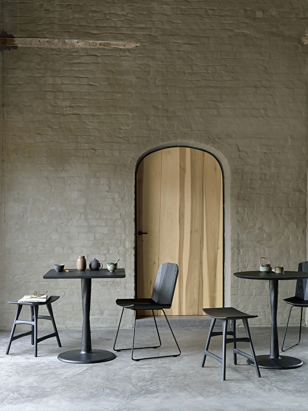 oak torsion square black table - l70 cm black