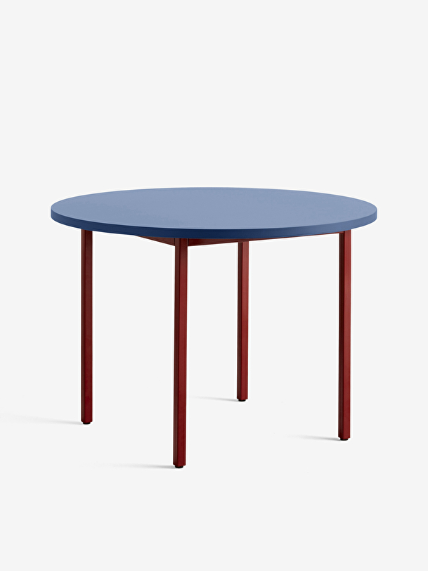 blue foot bordeaux table d105 blue
