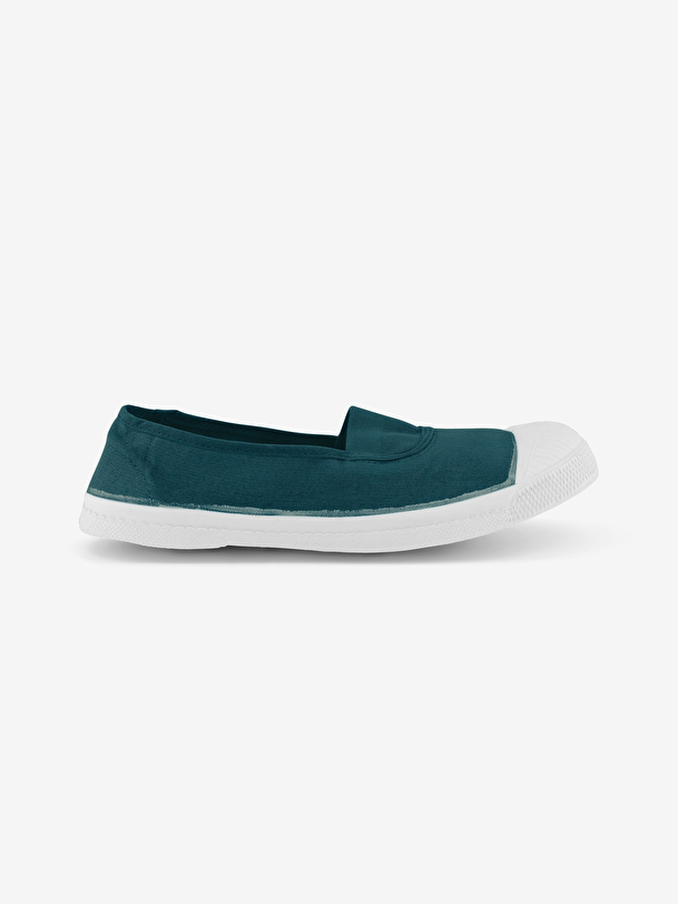 woman elastic tennis peacock