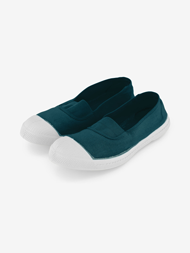woman elastic tennis peacock