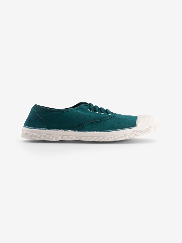women laces tennis capri
