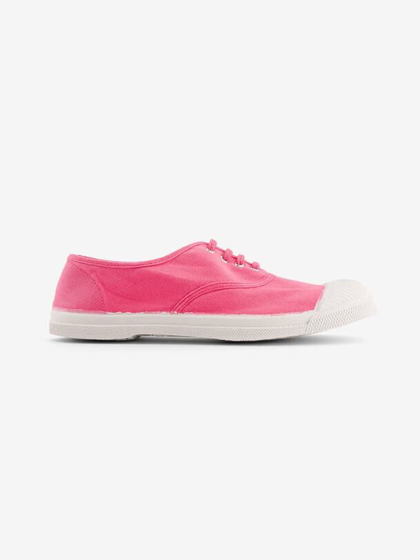 women laces tennis azalea