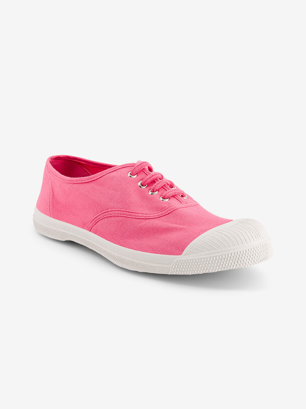 women laces tennis azalea