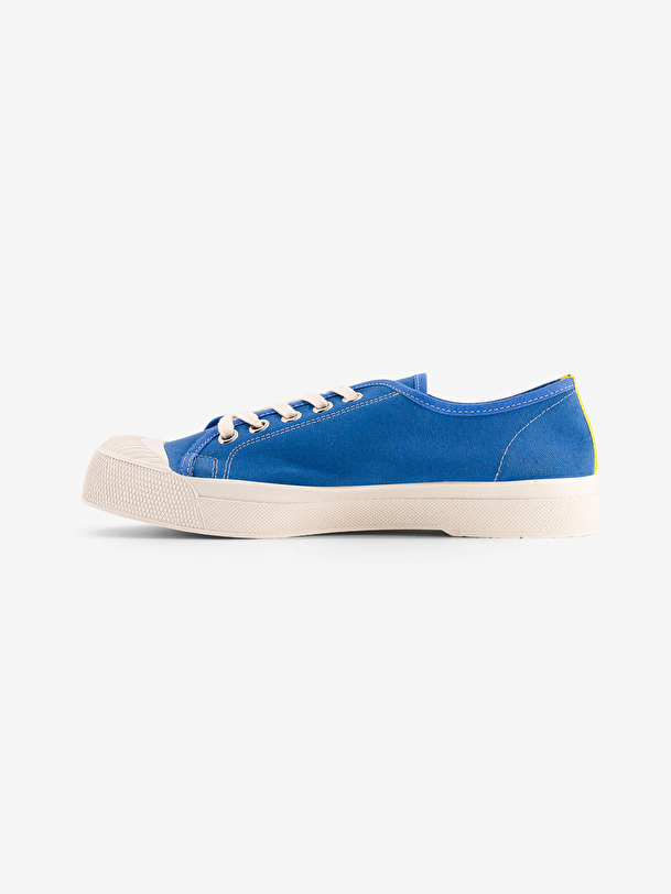 b79 romy women ocean