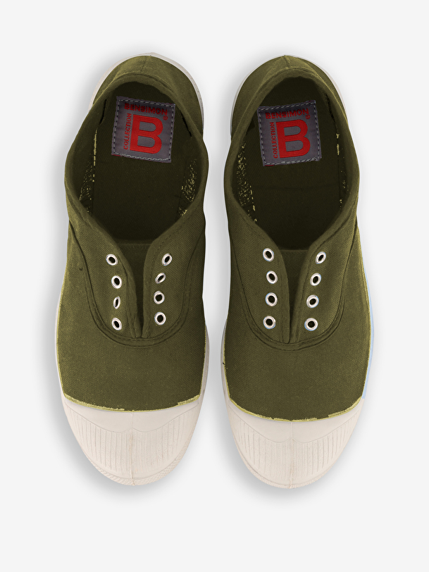 woman elly tennis khaki