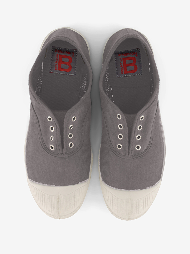 tennis elly woman grey