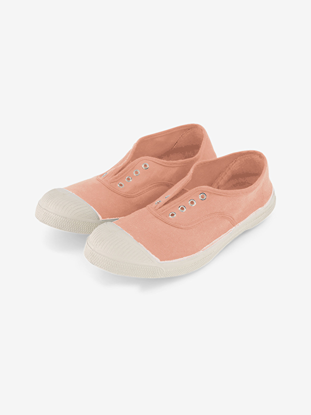 woman elly tennis pink