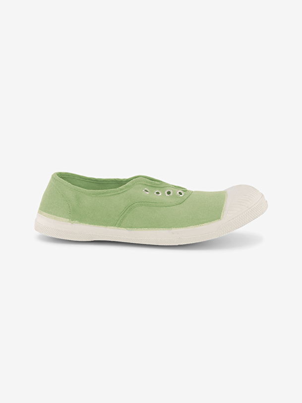 woman elly tennis pomme