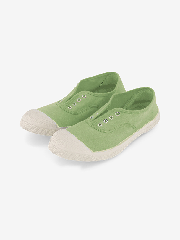 woman elly tennis pomme